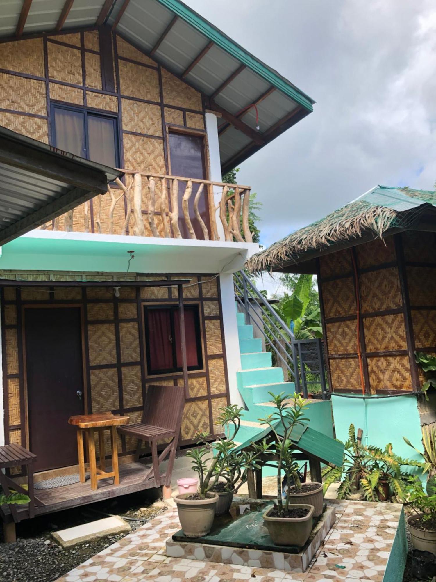 Fely'S Homestay Batuan Exteriör bild
